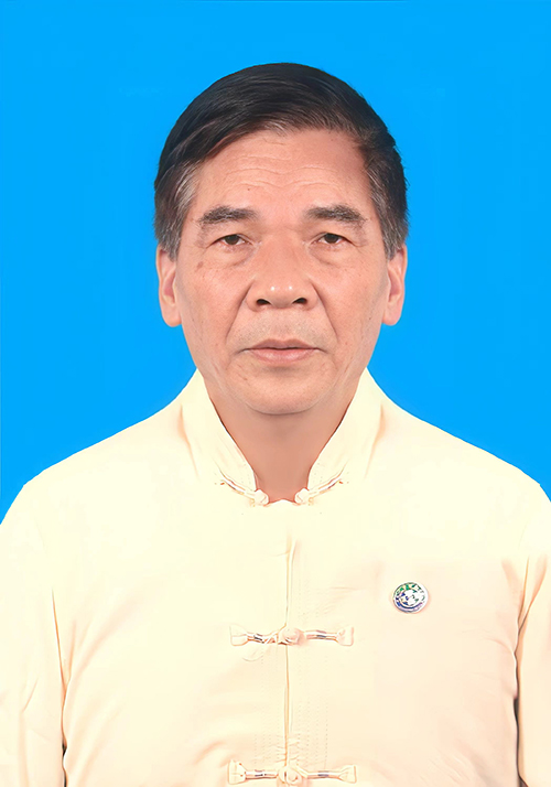邱家廷